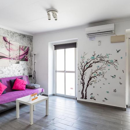 Апартаменты Modern Haven Loft By Cadiz Time Экстерьер фото
