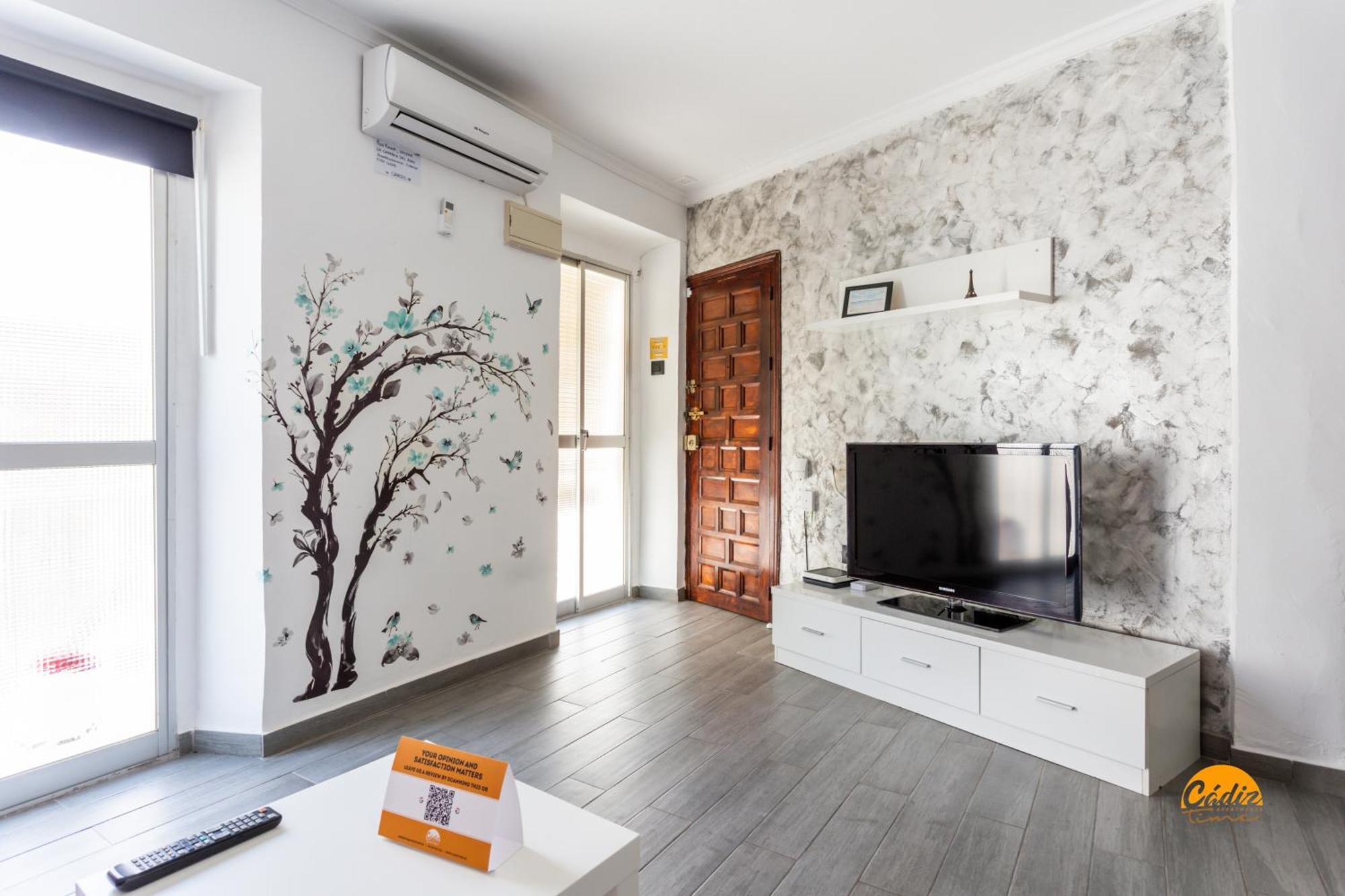 Апартаменты Modern Haven Loft By Cadiz Time Экстерьер фото